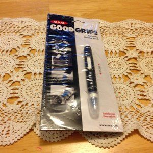 Good Grips cleaning brush, new